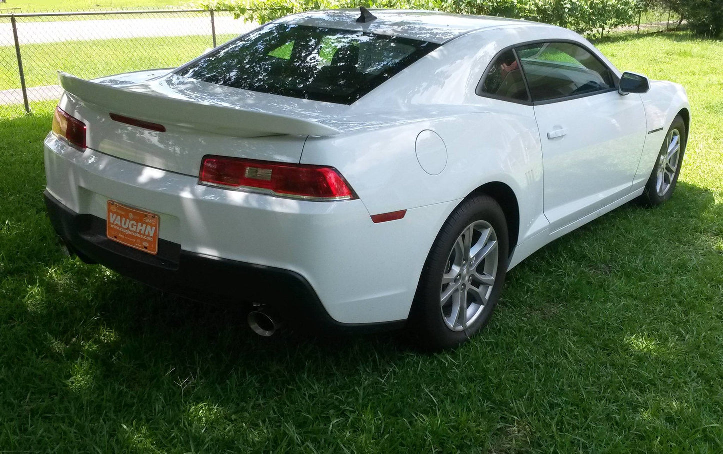 Chevrolet Camaro Z28 Factory Flush No Light Spoiler (2014-2015) - DAR Spoilers