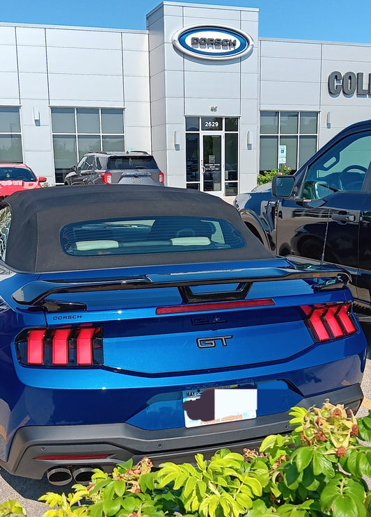 FORD MUSTANG CONVERTIBLE PERFORMANCE STYLE WING NO LIGHT(2024-UP) PAINTED