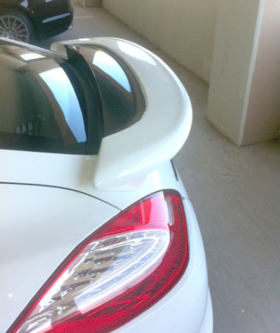 Porsche Panamera Custom 2 Post No Light Spoiler (2014-2017 NON-TURBO) - DAR Spoilers